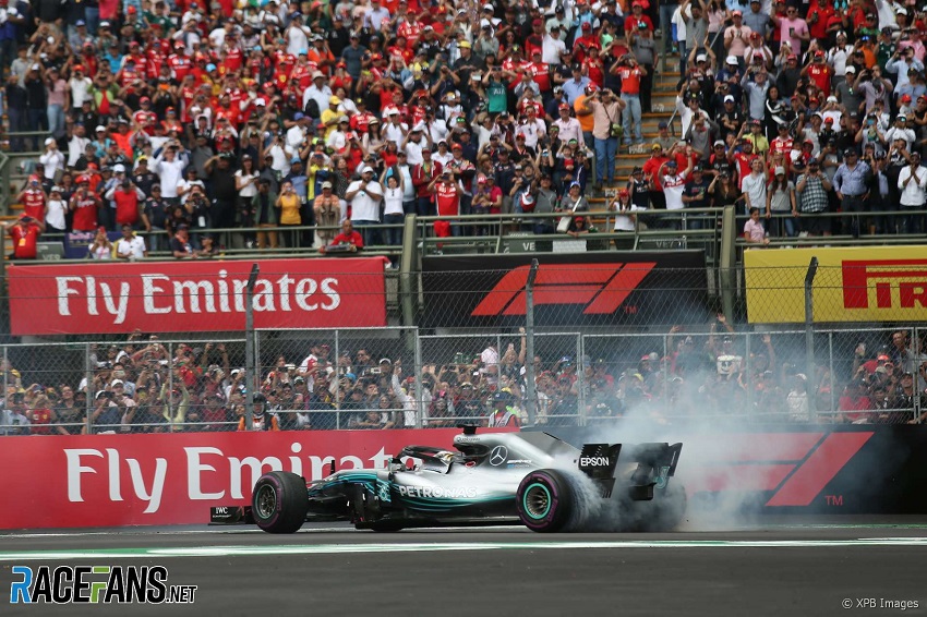 Lewis Hamilton y su Mercedes