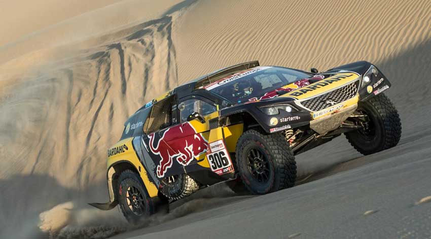 Sebastián Loeb con un Peugeot 3008 DKR Rally Dakar 2019
