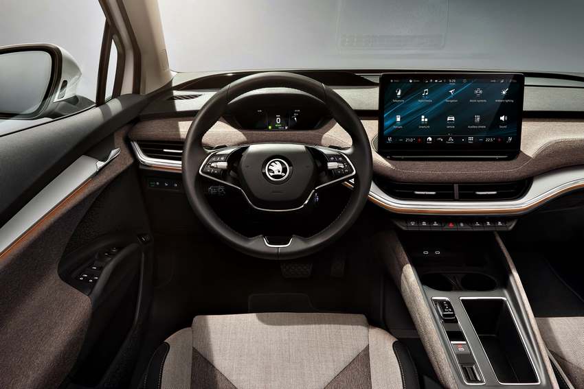 Skoda Enyaq iV Vista interior