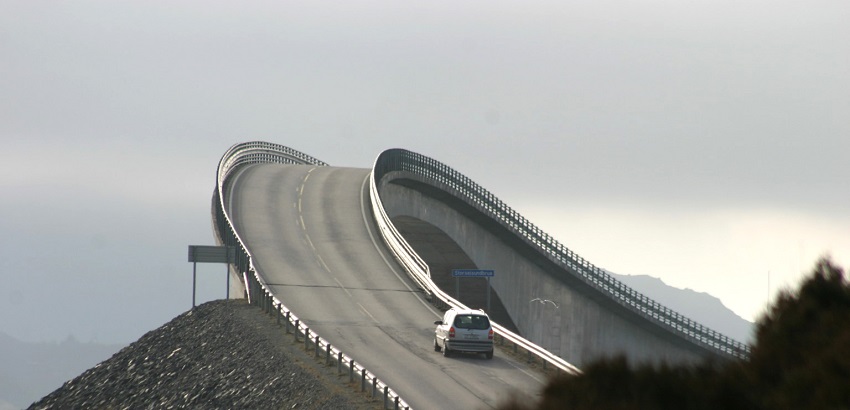 Storseisundet , el puente borracho