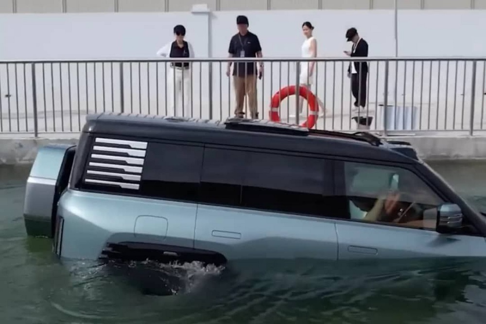 Un Suv anfibio