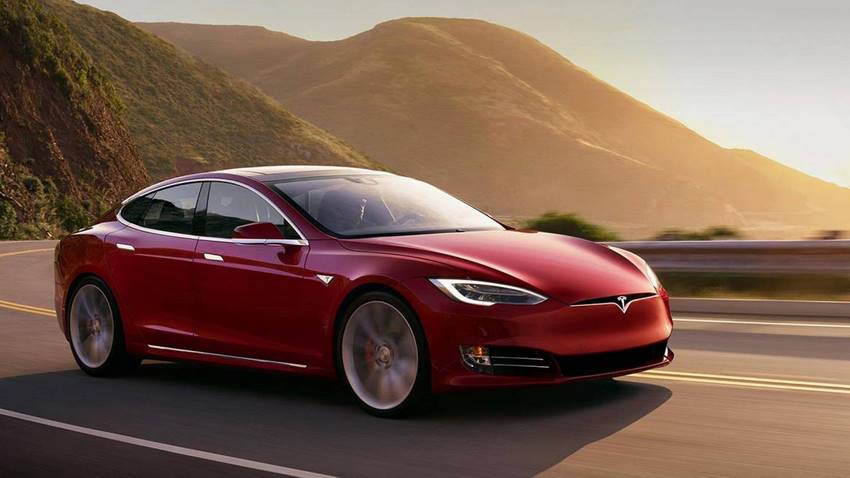 El tesla Model S uno de los autos eléctricos con más autonomía del mercado