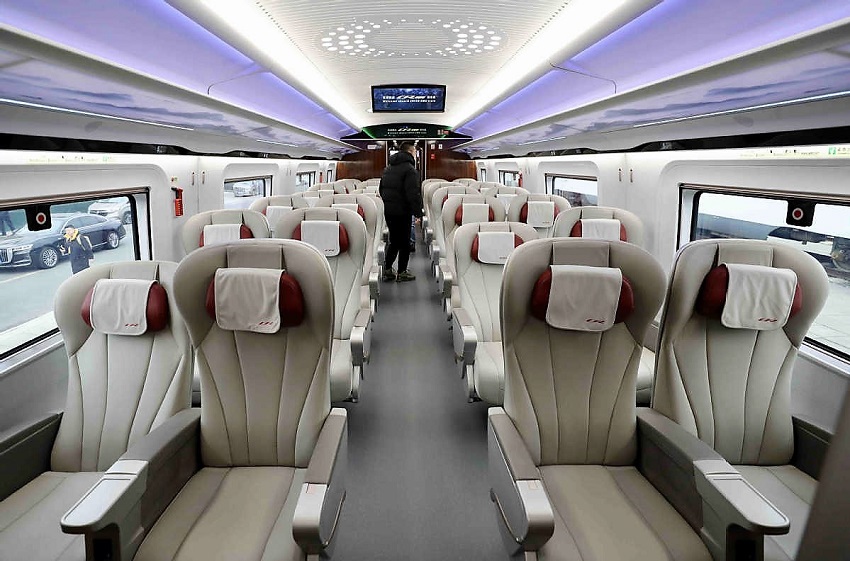 Un ferrocarril transcontinental