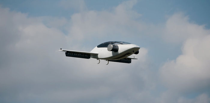 El increíble taxi volador eléctrico realiza su primer vuelo