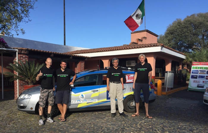 Volkswagen realiza en México un viaje de 2.400 kilómetros de conducción autónoma