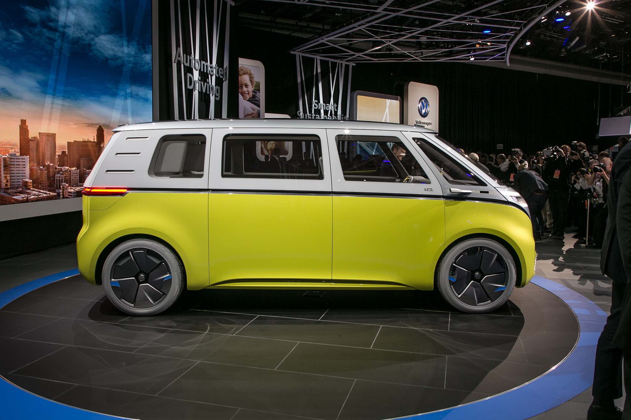 Volkswagen ID Buzz Concept: eléctrico y autónomo.