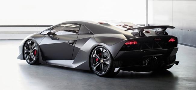 Vídeo: Lamborghini Sesto Elemento en circuito, música para tus oídos