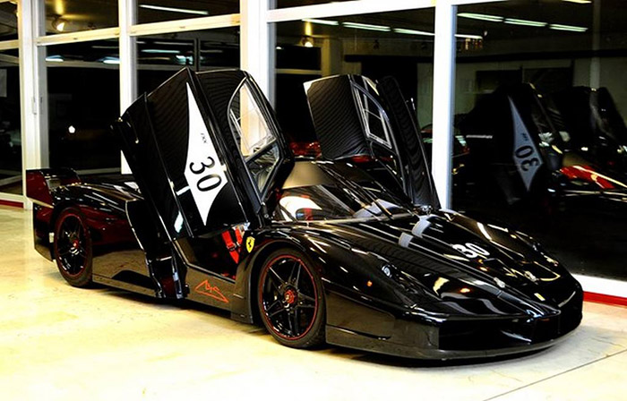 A la venta el Ferrari FXX Black de Michael Schumacher