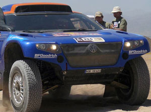 Rally Dakar 2010: Al Attiyah se quedó con la novena etapa y sigue acechando a Sainz