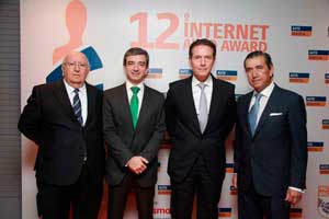 Peugeot 2008 el ‘coche más polivalente’ El Peugeot 2008, premio al ‘coche más polivalente’ de los XII Internet Auto Award