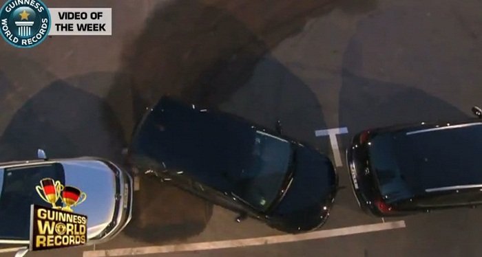 Video: Nuevo Record Guiness de aparcamiento en línea