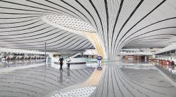 Un Gigante de cristal y acero: Daxing, el futuro del transporte aéreo 
