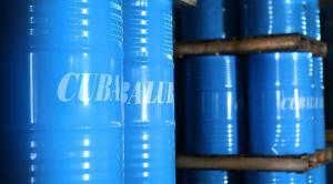 Empresa CUBALUB, fabricantes de lubricantes cubanos