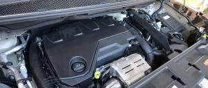 Cubiertas de plástico, ideales para proteger el motor del coche