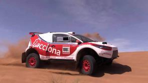 Acciona EcoPowered El Acciona 100 % EcoPowered es el primer coche eléctrico de la historia en finalizar los 9.000 km del Dakar