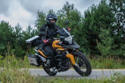 M1nsk TRX 300i: la trail "soviética" se renueva