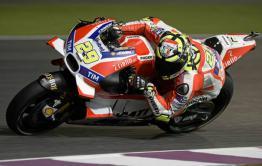 Iannone con Ducati en el circuito de Losail Ducati logró el mejor tiempo de prácticas en Qatar