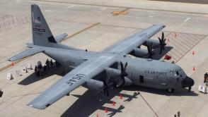 Avión C-130 "Caza-Huracanes" El avión caza huracanes
