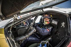 Sebastian Loeb con Peugeot Loeb en el Dakar 2016: "andar antes de echar a correr"