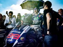 Jorge Lorenzo en GP de Valencia Lorenzo cree que su Yamaha será "medio segundo más lenta" en 2016