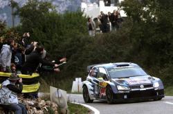 Rally Cataluña 2015: Mikkelsen gana tras accidente de Ogier