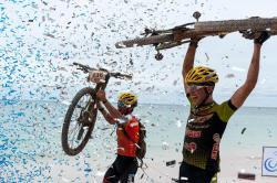 Diego Tamayo se tituló campeón Tamayo, primer titán del Trópico
