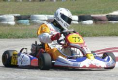 Carlos Collazo (kart 75-TRI STAR) El local Carlos Collazo y el italiano Vanio Zampa conquistan al público en Cocomar
