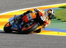 Pedrosa anunció en Valencia que en 2010 habrá pelea