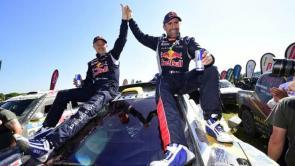 Stéphane Peterhansel con Peugeot Peugeot se lleva la gloria del Dakar 2016