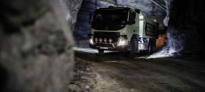 Volvo FMX ¿Has visto algún camión autónomo bajo tierra? Volvo nos lo presenta