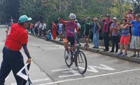 Yasmani Balmaceda, se titulo en la séptima etapa Balmaceda hizo de tripas corazón y ganó en Topes