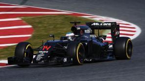 Honda MP4-31 Honda: para que funcione un motor antes deben hacerlo los despachos