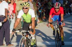 Jans Carlos Arias dominó el circuito y es el líder