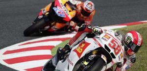 Marco Simoncelli (Honda Gresini) Simoncelli responde, pole en Cataluña