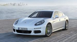 Porsche Panamera S E-Hybrid Panamera S E-Hybrid: consumo de utilitario, prestación Porsche