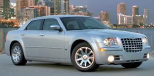 El Chrysler 300 listo para doblar la década