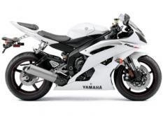 Yamaha YZF-R6 Yamaha YZF-R6. Hermana menor de la campeona de SBK