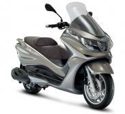 Piaggio X10 2012 Piaggio X10 2012. La mayor del grupo