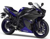 Yamaha YZF R1 Race Blu Yamaha YZF R1 Race Blu. Versión más radical