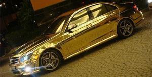 Autos del "Rey Midas" Los autos de oro, las joyas sobre ruedas