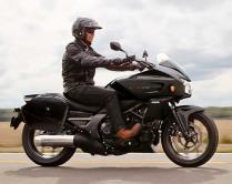 Honda CTX 700 Honda CTX 700. El placer de andar en moto.