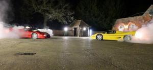 Vídeo: ¡impresionante! Dos Ferrari F50 quemando rueda