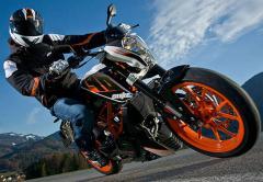 KTM 390 Duke ABS. Nueva, ligera y potente, como su hermana mayor