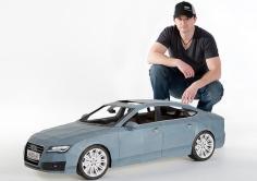 Taras Lesko y su Audi A7 de papel Video: Un Audi A7 de papel