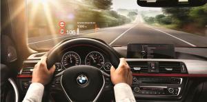 Adrian Van Hooydonk predice el futuro BMW: el coche del futuro lo conduciremos con la voz