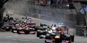 Mark Webber (Red Bull Renault) Webber gana, Alonso líder