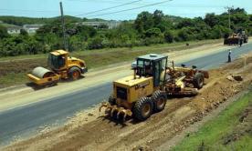 Rehabilitan la carretera Granma