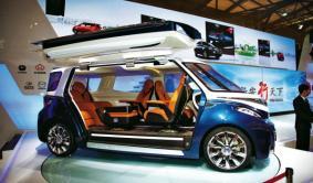 Los autos más exóticos del Salón de Shanghái 2011