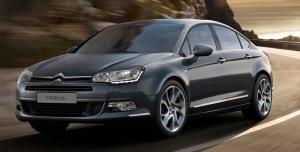 Citroën C5 2012 El C5 y el C8 se suman a la Revolución francesa de Citroën