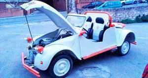 Citroën 2CV Buggy Un estudiante alicantino crea un Citroën 2CV Buggy asociado a su smartphone